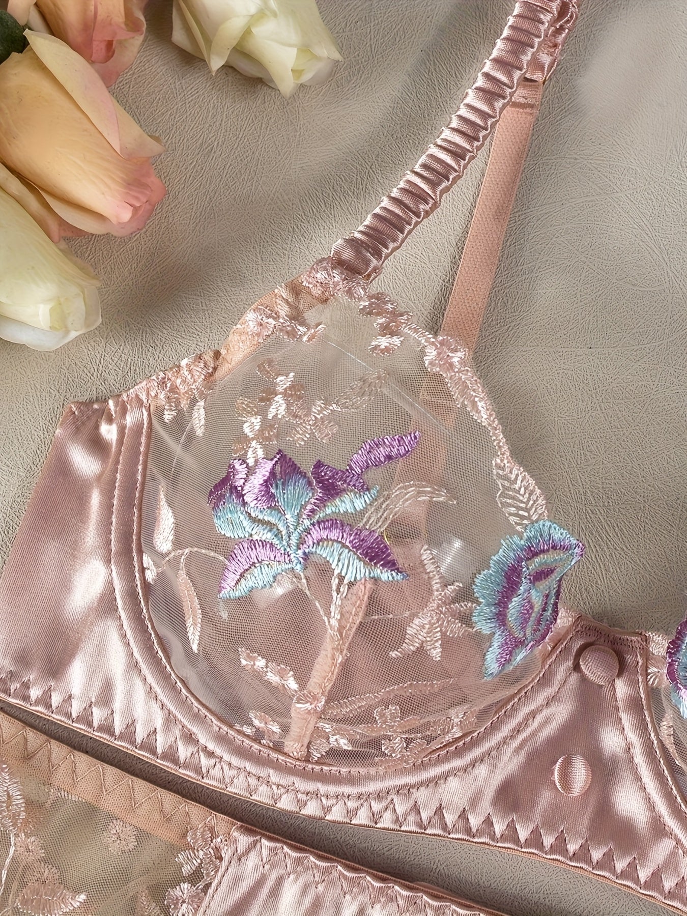 [Elegant Lingerie Set] 4pcs Women's Elegant Floral Lace & Semi-Sheer Rose Golden Accent Lingerie Set - Adjustable Strapless Bra, High-Waisted Panties, Garter Belt & Thong - Soft Stretch Comfort, Hand Washable Luxury Underwear Collection